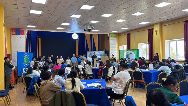 Олон улсын Эко-сургууль хөтөлбөрийн анхан шатны сургалтад хамрагдлаа