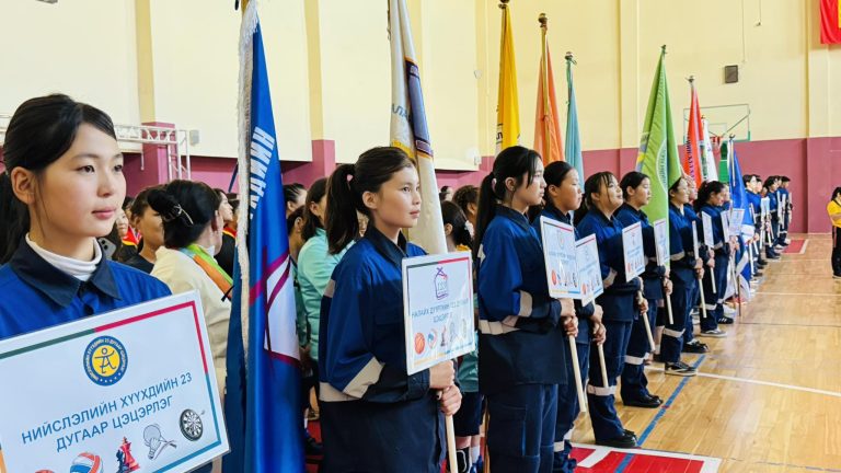 Налайх дүүргийн боловсролын байгууллагуудын дунд 5 төрөлт спортын тэмцээнийг амжилттай зохион байгууллаа